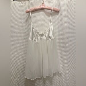 Vintage Intimo Donatello White Chemise with Lace Detail - XXL